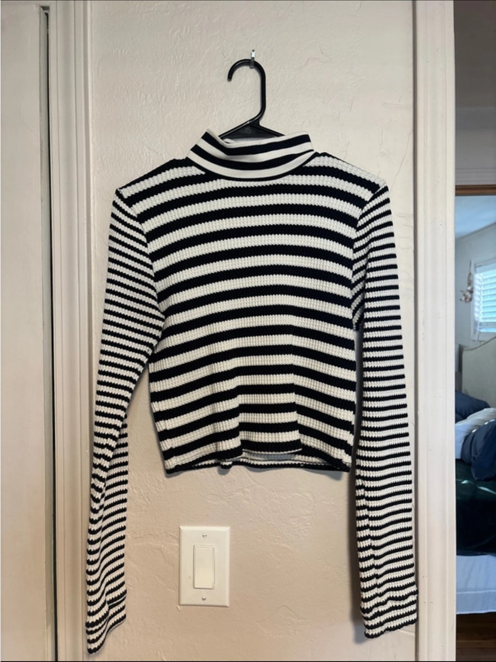 aerie Black and White Striped Knit Crop Top